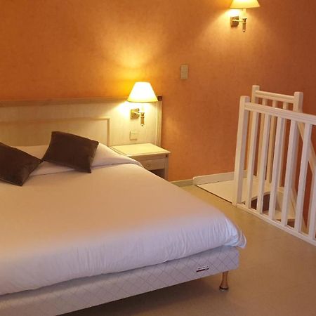 Logis L'Auberge Bourbonnaise Saint-Yorre Zewnętrze zdjęcie