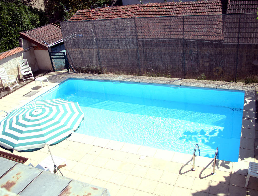 Logis L'Auberge Bourbonnaise Saint-Yorre Zewnętrze zdjęcie